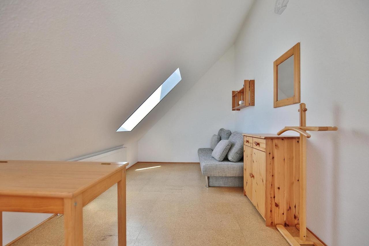 Gorch-fock-strasse 16 Gorch-fock-str 16 8 Appartement *